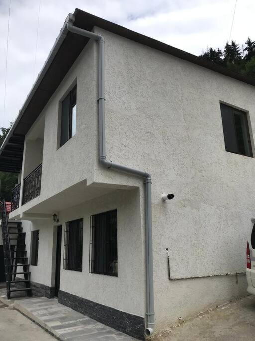 فيلا My House بورجومي المظهر الخارجي الصورة